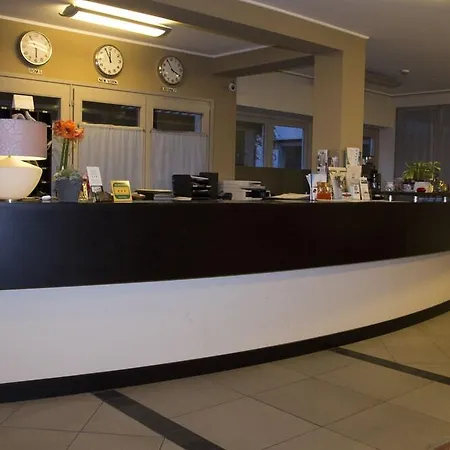 Hotel Parini Hotel 3*