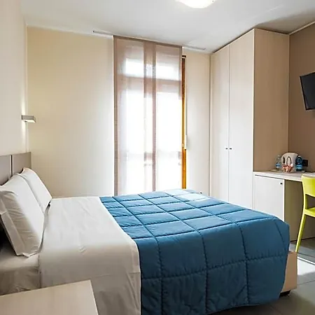 Parini Hotel Bosisio Parini