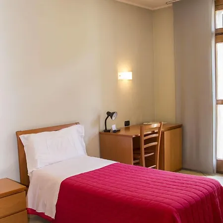 Parini Hotel Hotel