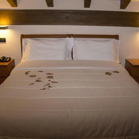 Hotel Parini Hotel 3*