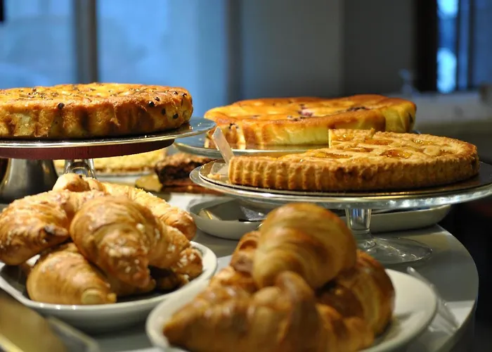 Отель Parini Бозизио-Парини