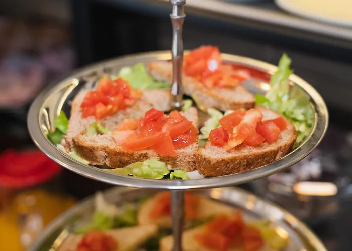 Отель Parini 3*