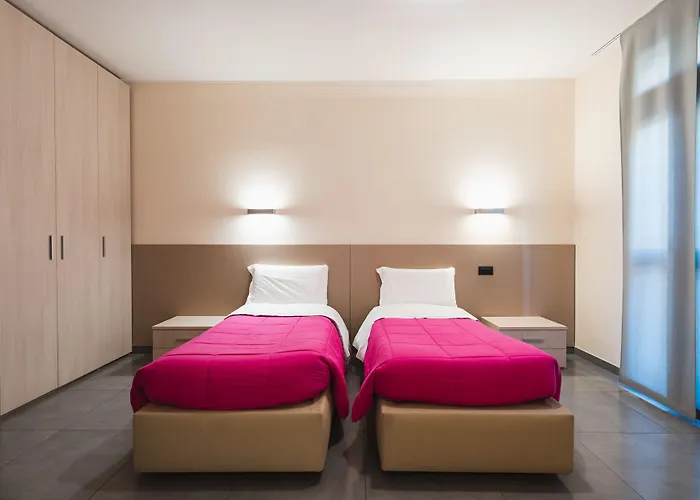 Parini Hotel 3*